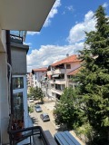 Продава  2-стаен град Бургас , Лазур , 64 кв.м | 70391622
