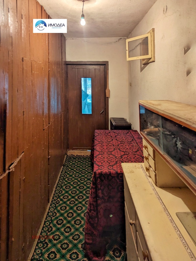 Продава ЕТАЖ ОТ КЪЩА, гр. Дряново, област Габрово, снимка 10 - Етаж от къща - 52414749