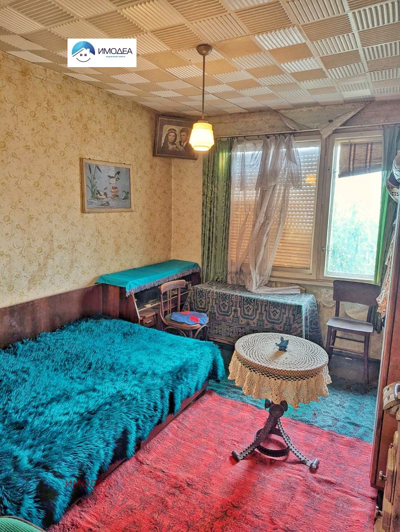 Продава ЕТАЖ ОТ КЪЩА, гр. Дряново, област Габрово, снимка 14 - Етаж от къща - 52414749