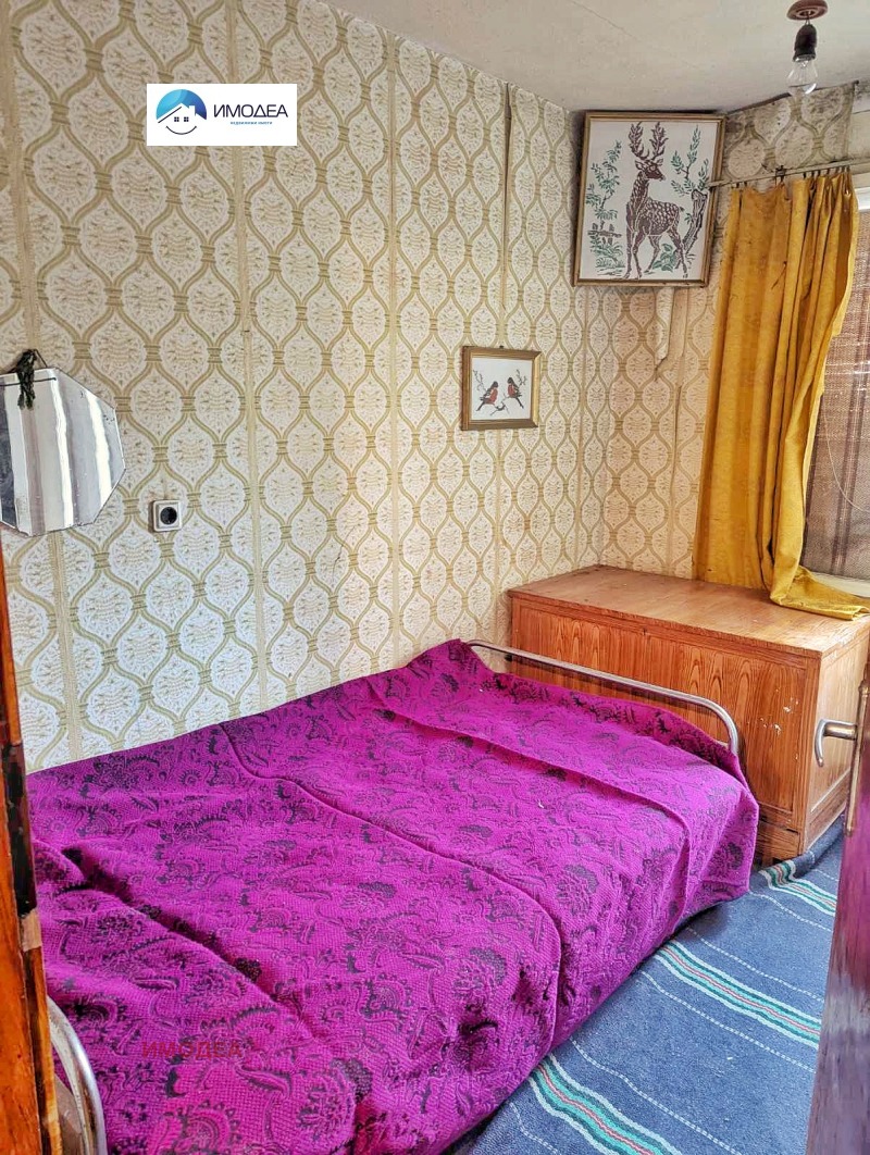 Продава ЕТАЖ ОТ КЪЩА, гр. Дряново, област Габрово, снимка 12 - Етаж от къща - 52414749