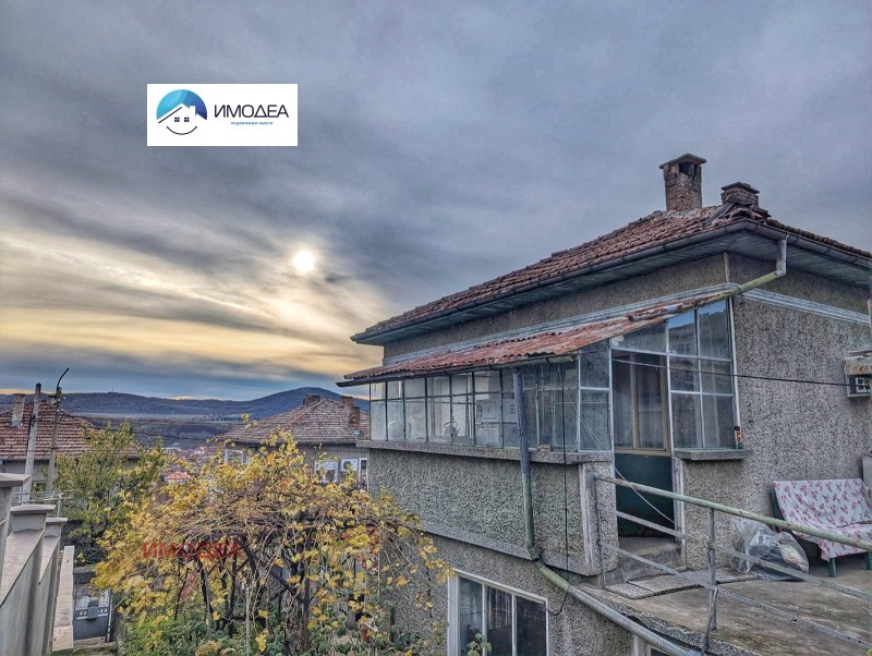 Продава ЕТАЖ ОТ КЪЩА, гр. Дряново, област Габрово, снимка 2 - Етаж от къща - 52414749