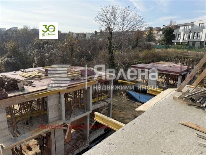 Продава КЪЩА, гр. Варна, м-т Долна Трака, снимка 11 - Къщи - 53428029