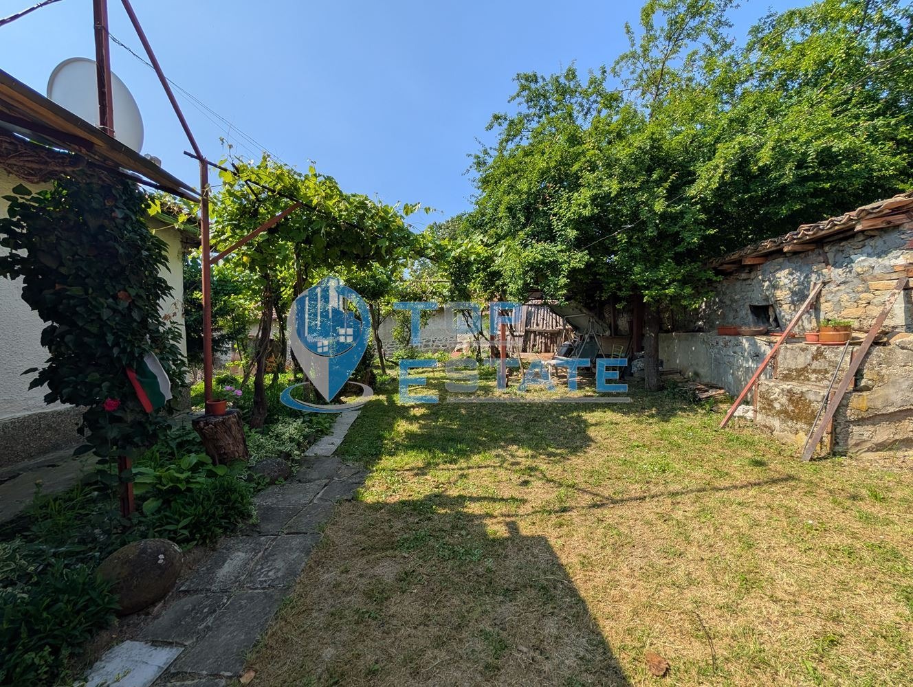 Продава КЪЩА, с. Къпиново, област Велико Търново, снимка 16 - Къщи - 55027144