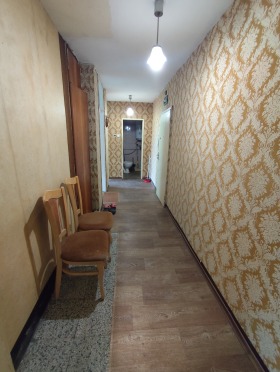 1 chambre Tri tchoutchoura - tsentar, Stara Zagora 4