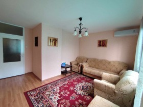 1 chambre Tri tchoutchoura - tsentar, Stara Zagora 10