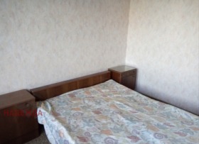 1 quarto Storgoziia, Pleven
