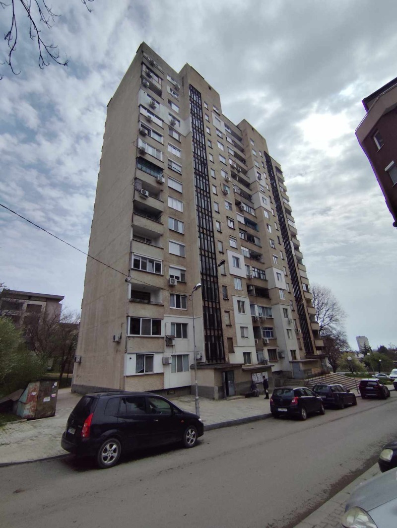 Продава  2-стаен град Стара Загора , Три чучура - център , 65 кв.м | 30391867