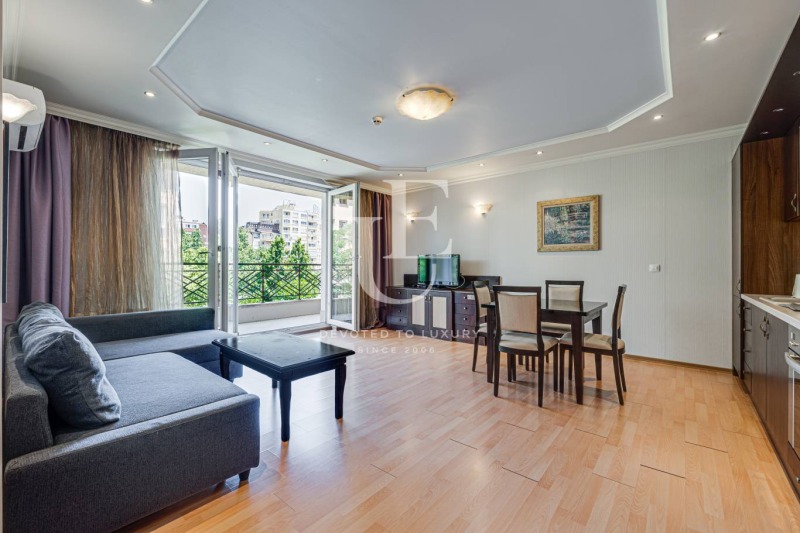 Продава  2-стаен, град София, Борово •  261 000 EUR • ID 51649414 — holmes.bg - [1] 