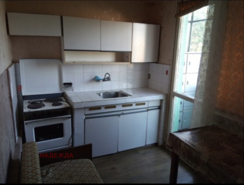 For Sale  1 bedroom Pleven , Storgoziya , 60 sq.m | 23891354