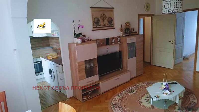 Till salu  2 sovrum Sofia , Nadejda 2 , 65 kvm | 10139488