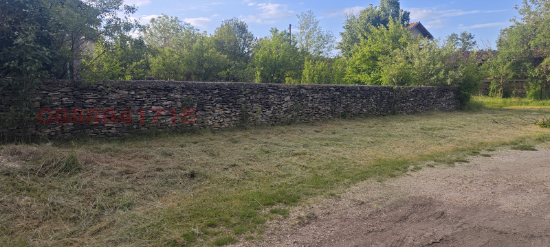 Продава КЪЩА, с. Карлуково, област Ловеч, снимка 15 - Къщи - 52780239