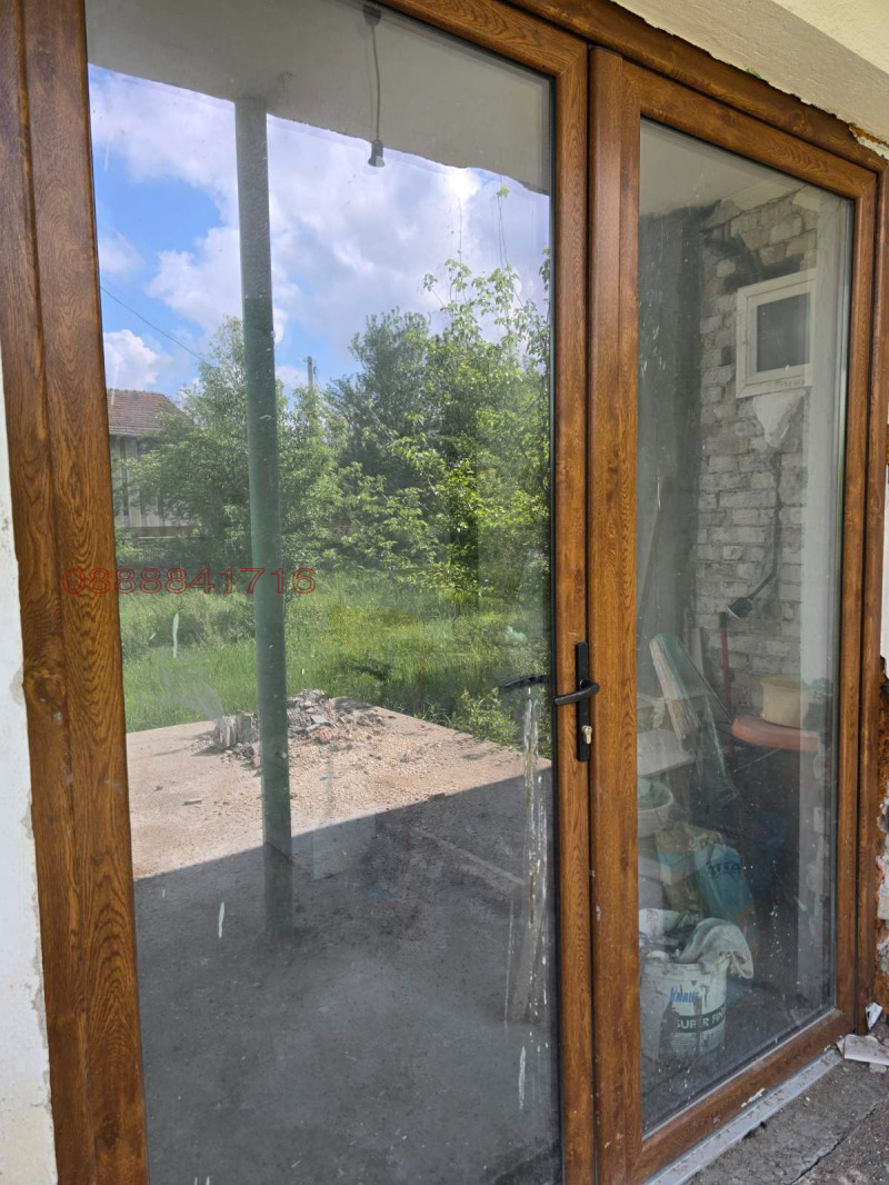 Продава КЪЩА, с. Карлуково, област Ловеч, снимка 9 - Къщи - 52780239