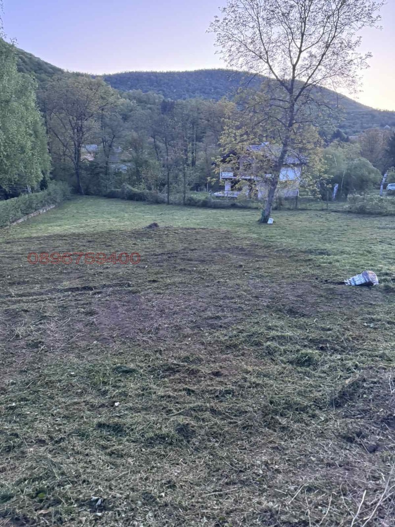 Продава ПАРЦЕЛ, област София, гр. Ботевград • по договаряне • 26301039 — Holmes.bg