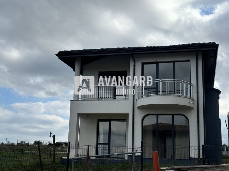 Te koop  Huis regio Varna , Kitsjevo , 146 m² | 94540986