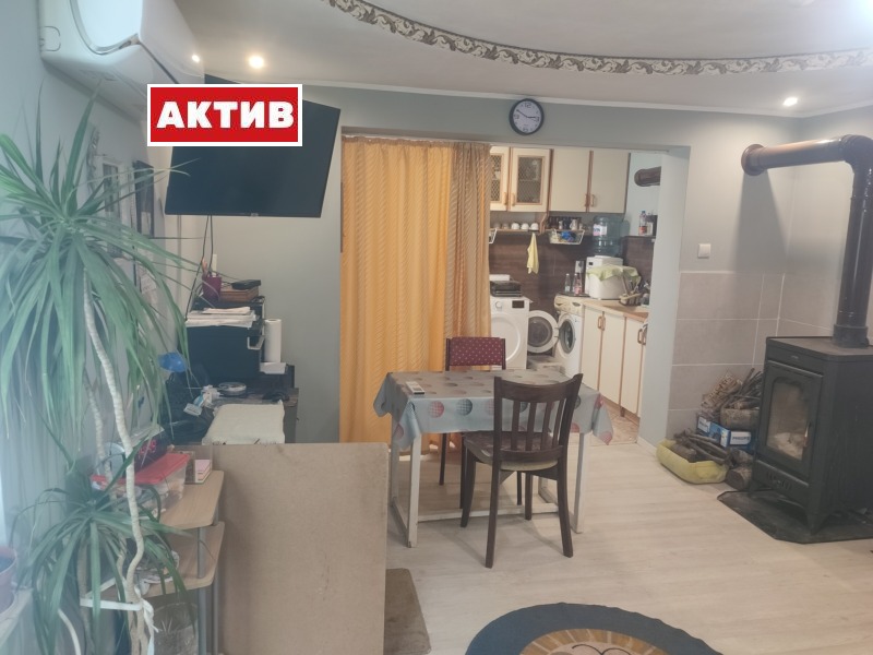 Продава  Къща град Търговище , Бряг , 80 кв.м | 71468904 - изображение [7]