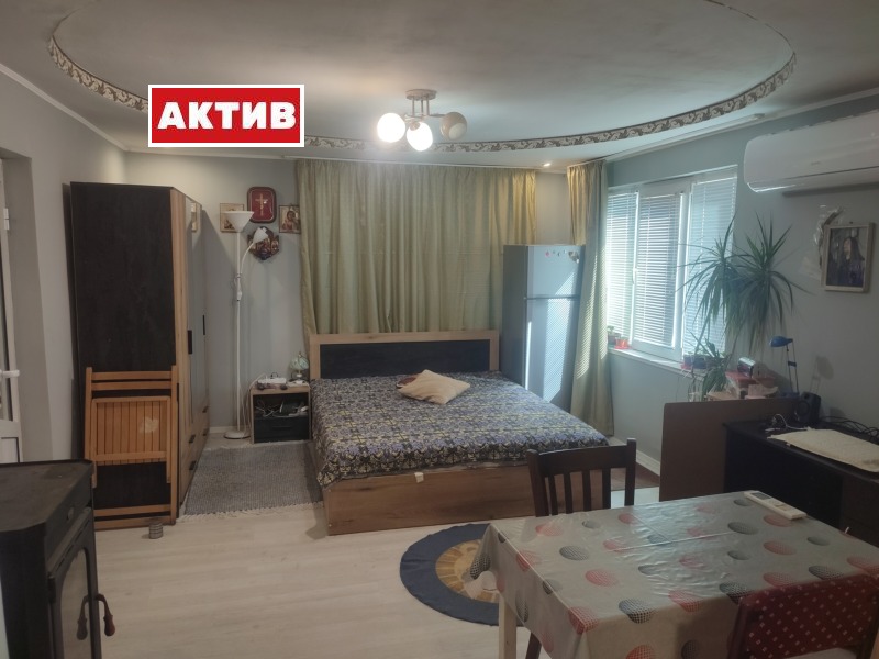 Продава  Къща град Търговище , Бряг , 80 кв.м | 71468904 - изображение [8]