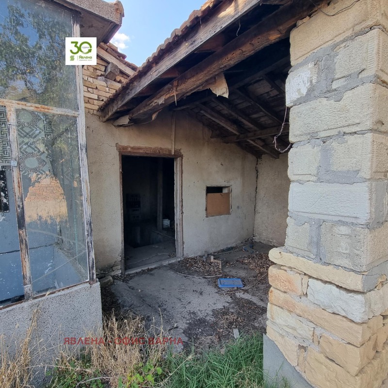 Продава КЪЩА, с. Неофит Рилски, област Варна, снимка 9 - Къщи - 52152144