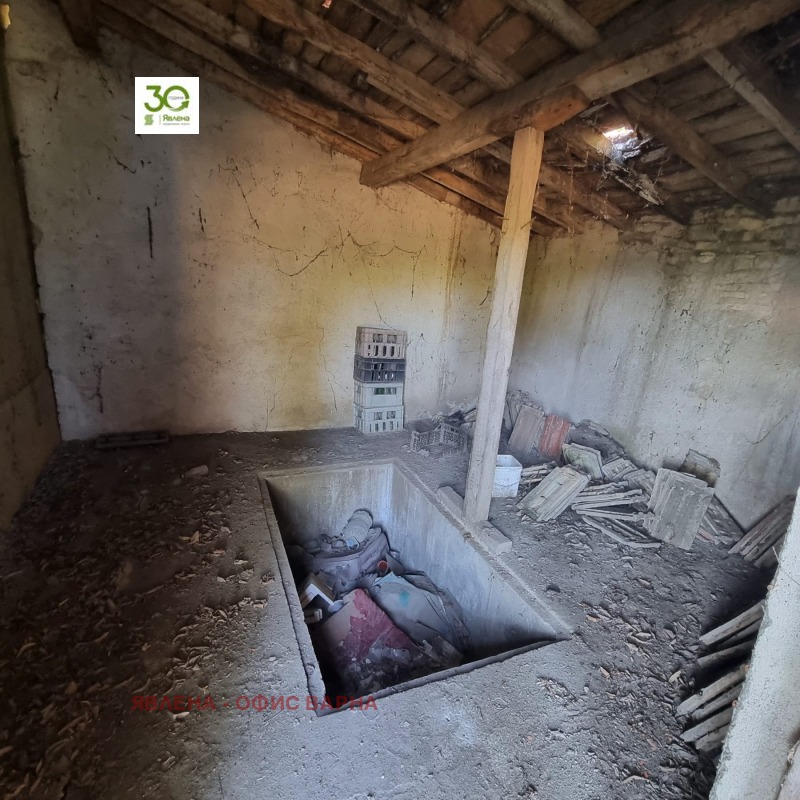 Продава КЪЩА, с. Неофит Рилски, област Варна, снимка 10 - Къщи - 52152144