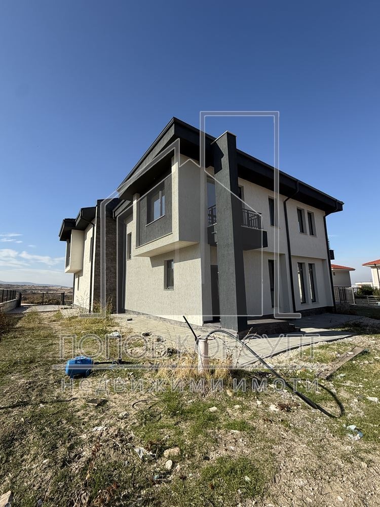 Продава КЪЩА, с. Белащица, област Пловдив, снимка 6 - Къщи - 52284842