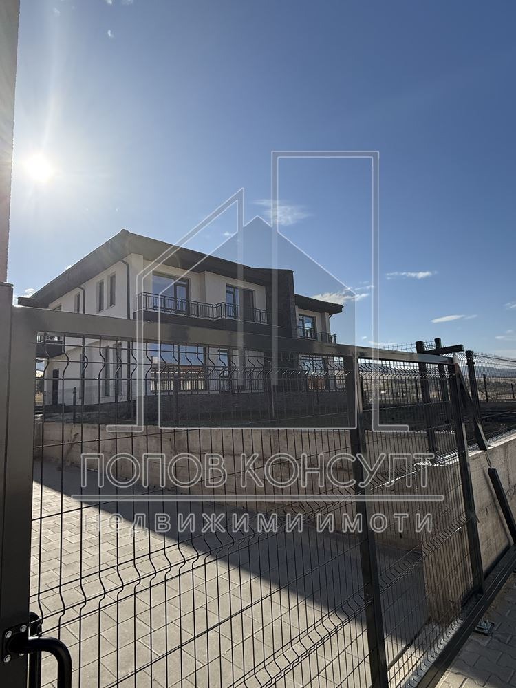 Продава КЪЩА, с. Белащица, област Пловдив, снимка 7 - Къщи - 52284842