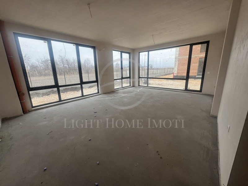 Продава  3-стаен град Пловдив , Остромила , 211 кв.м | 30486777 - изображение [5]