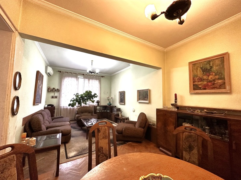 For Sale  3 bedroom Sofia , Tsentar , 128 sq.m | 50080736