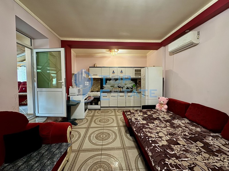 Продава КЪЩА, с. Недан, област Велико Търново, снимка 2 - Къщи - 52063005