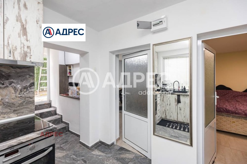 Продава КЪЩА, гр. Варна, Христо Ботев, снимка 2 - Къщи - 52277258