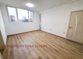 ����� ������� 3-�����,���� �����, ����� ������>