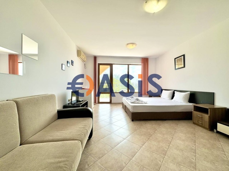 Продава  1-стаен, област Бургас, с. Кошарица • 42 453 EUR • ID 63951594 — holmes.bg - [1] 