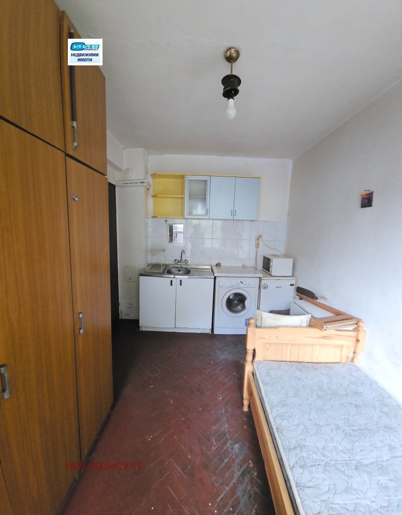 Te koop  Studio Veliko Tarnovo , Tsentar , 25 m² | 93653259