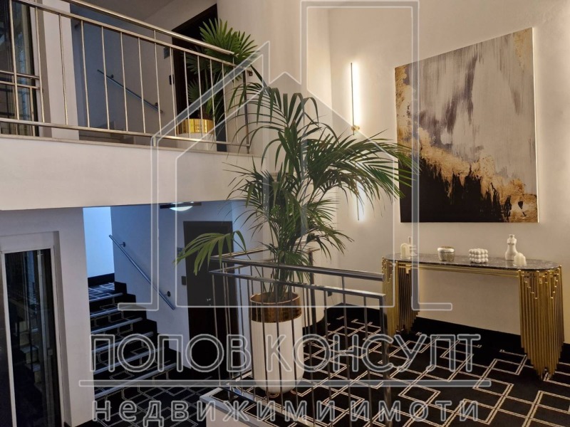 Eladó  2 hálószobás Plovdiv , Centar , 139 négyzetméter | 49757220 - kép [12]