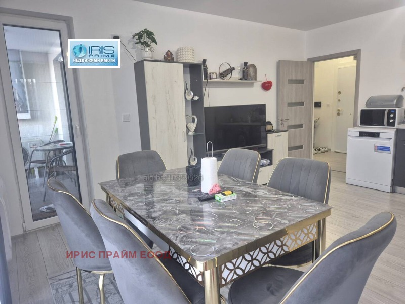 Продава 3-СТАЕН, гр. Шумен, Боян Българанов 2, снимка 2 - Апартаменти - 53244097