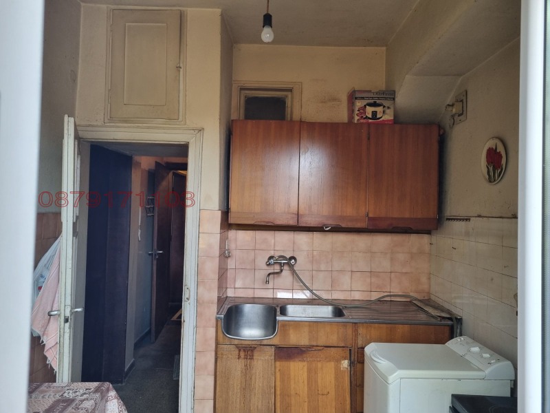 Продава МНОГОСТАЕН, гр. София, Докторски паметник, снимка 9 - Апартаменти - 53173959