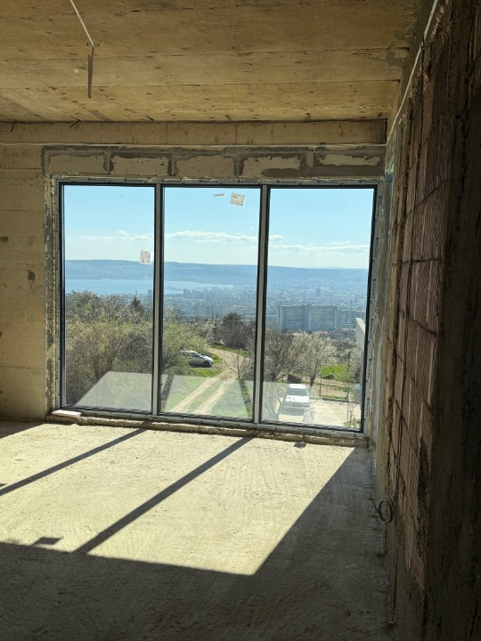 Продава КЪЩА, гр. Варна, м-т Сотира, снимка 3 - Къщи - 54290182