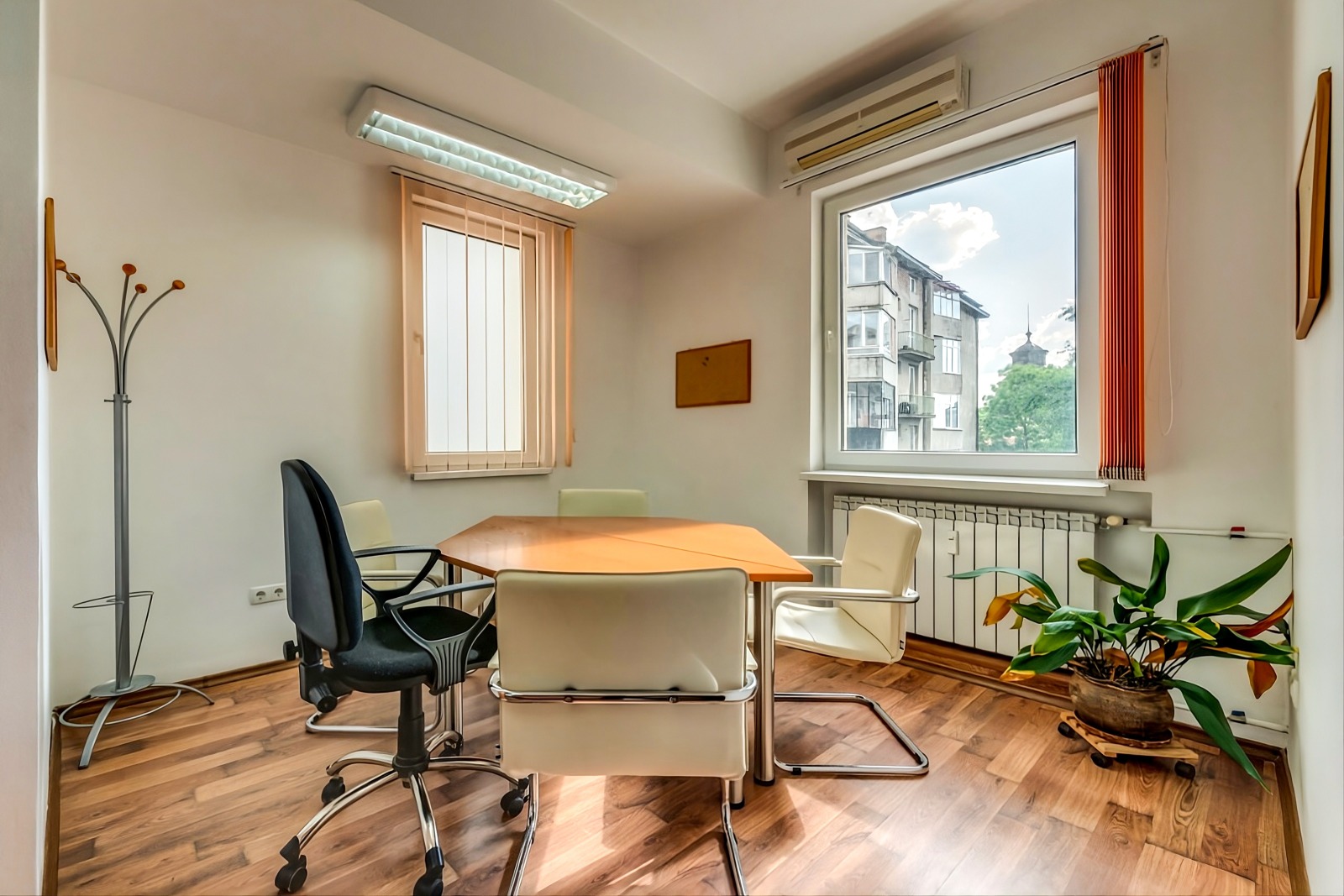 Продава 3-СТАЕН, гр. София, Център, снимка 4 - Апартаменти - 56260830
