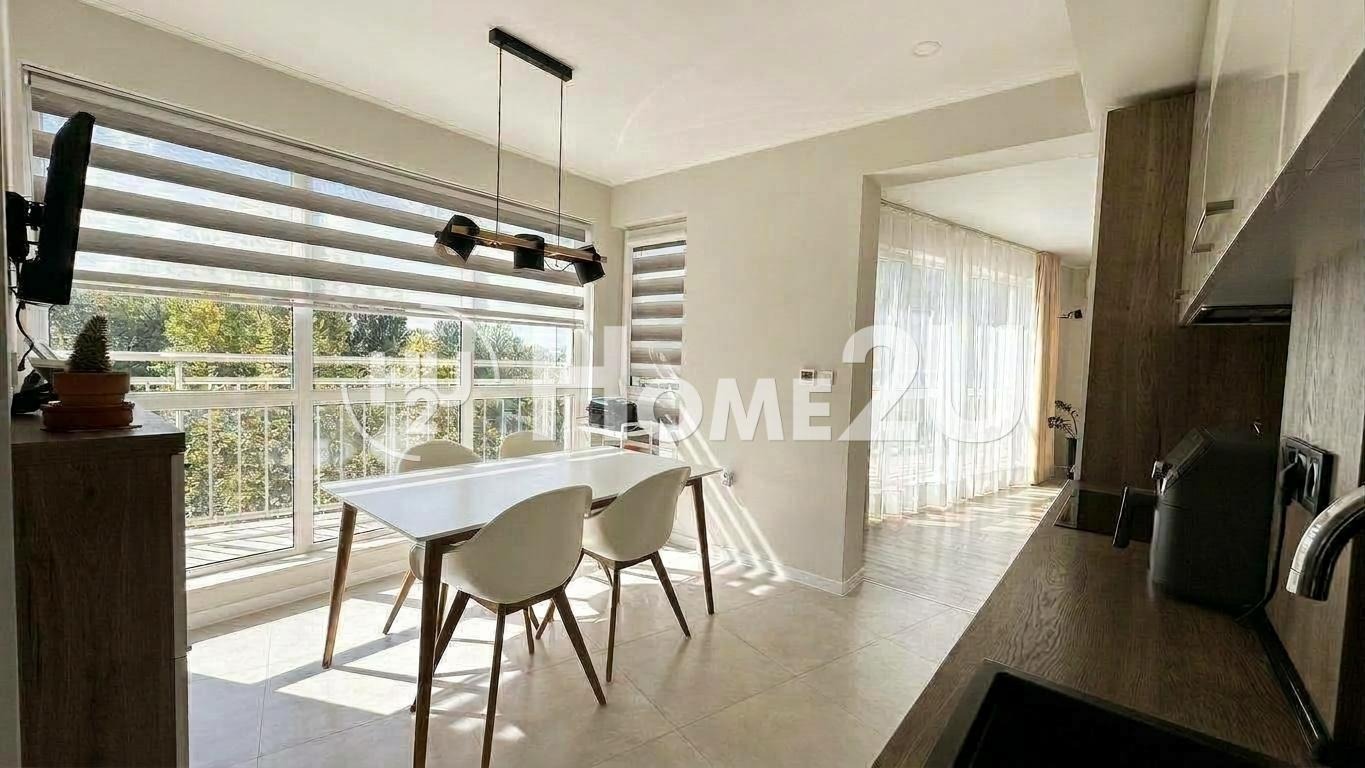 Продава 3-СТАЕН, гр. Варна, Бриз, снимка 3 - Апартаменти - 56280933