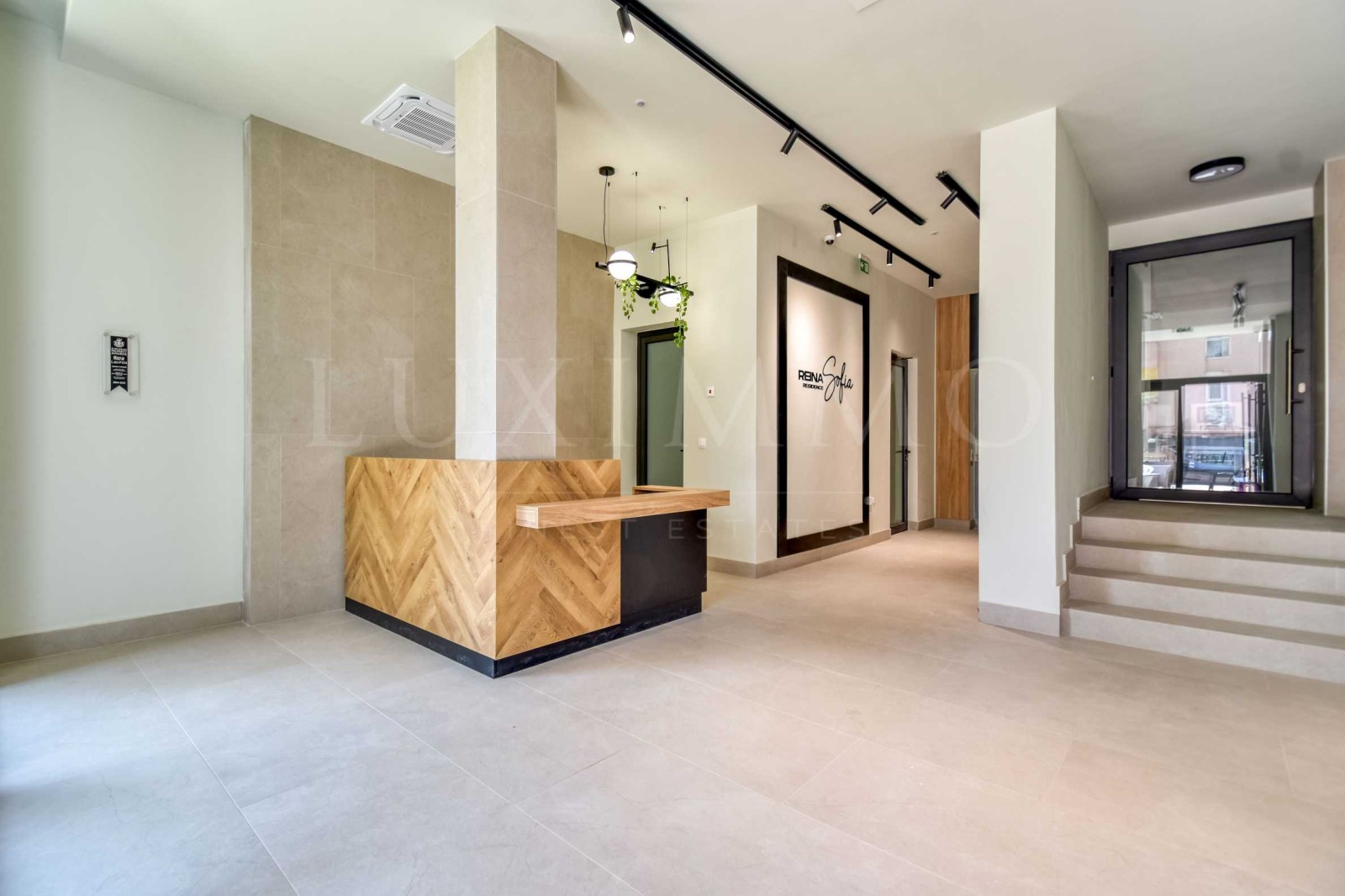 Продава 4-СТАЕН, гр. София, Кръстова вада, снимка 2 - Апартаменти - 53903826