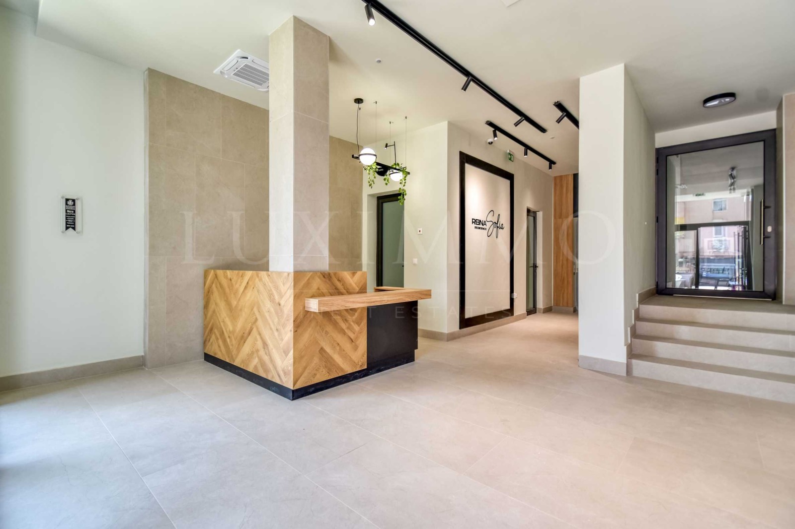 Продава 4-СТАЕН, гр. София, Кръстова вада, снимка 2 - Апартаменти - 53903826