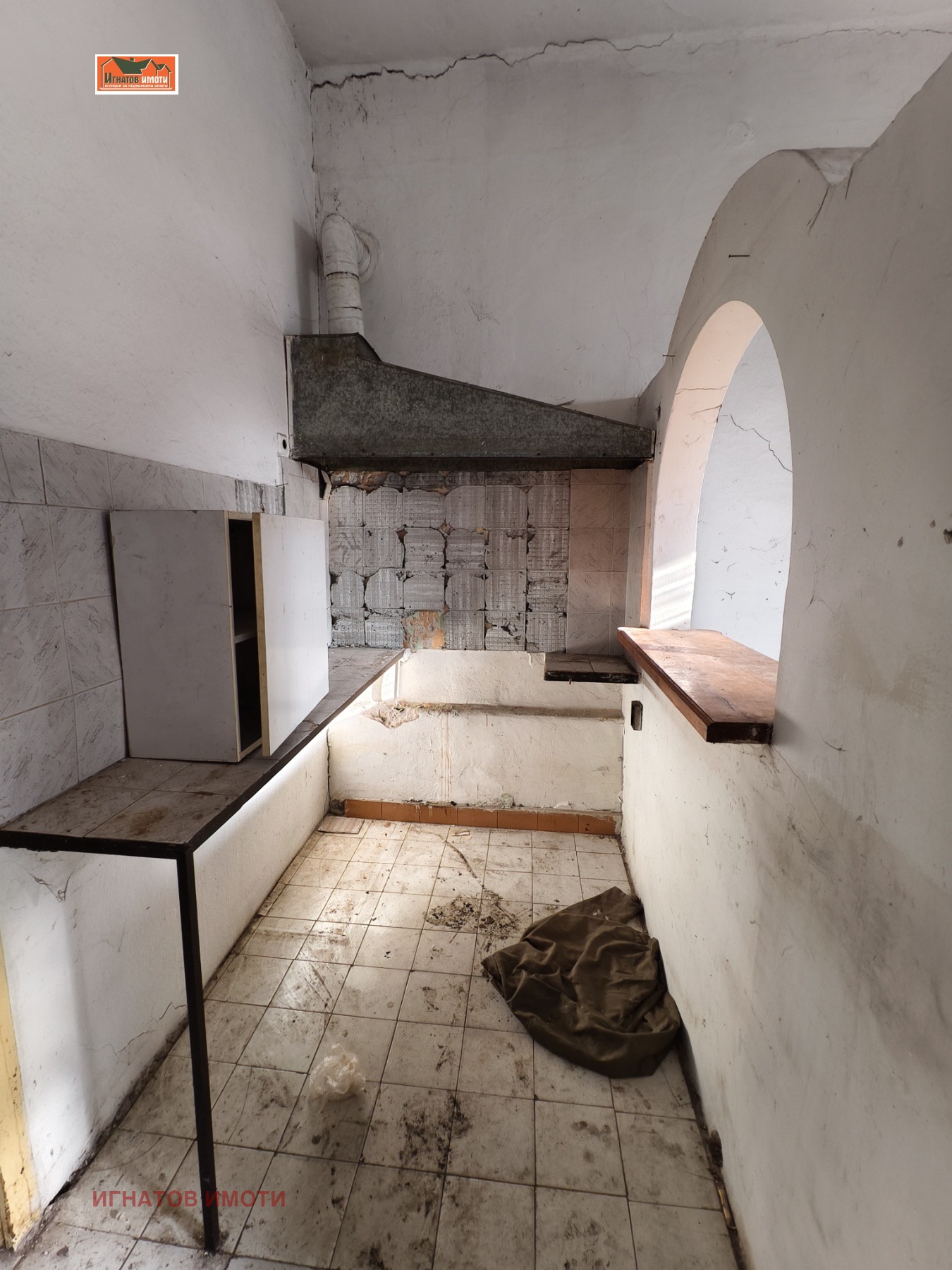 Продава ОФИС, гр. Пазарджик, Идеален център, снимка 4 - Офиси - 54040885