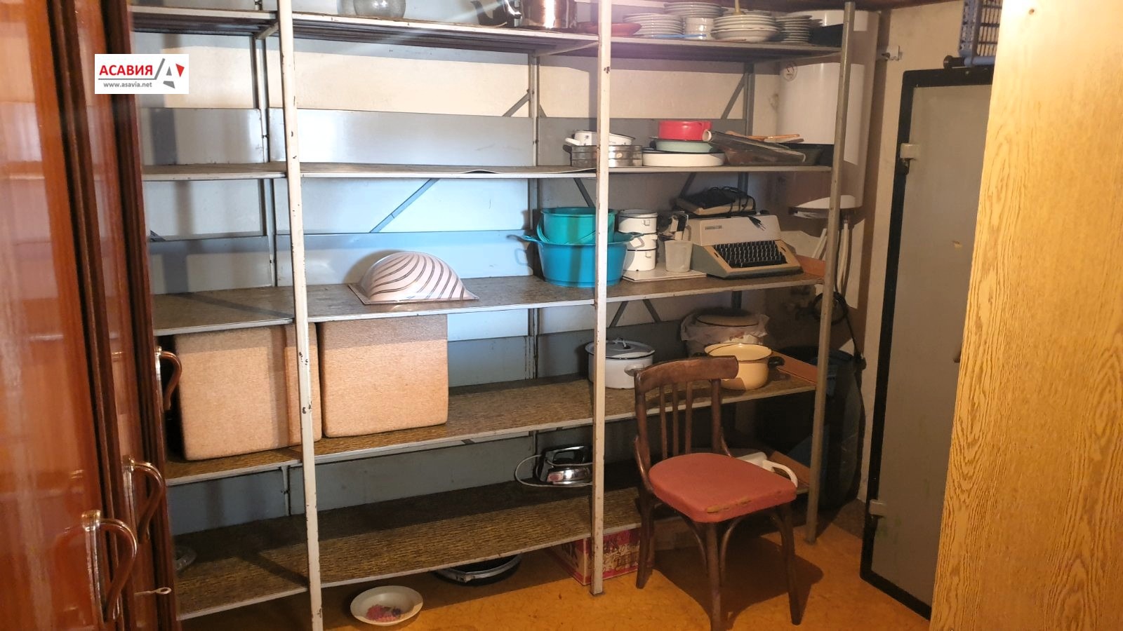 Продава ЕТАЖ ОТ КЪЩА, гр. Ловеч, Широк център, снимка 14 - Етаж от къща - 55059542