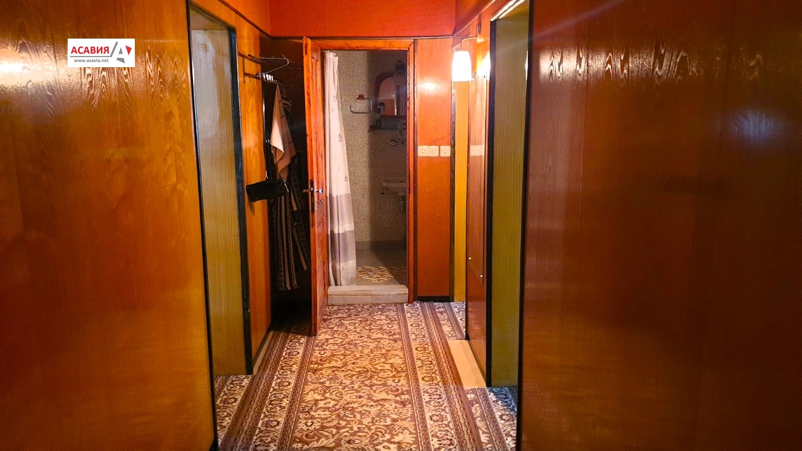 Продава ЕТАЖ ОТ КЪЩА, гр. Ловеч, Широк център, снимка 11 - Етаж от къща - 55059542