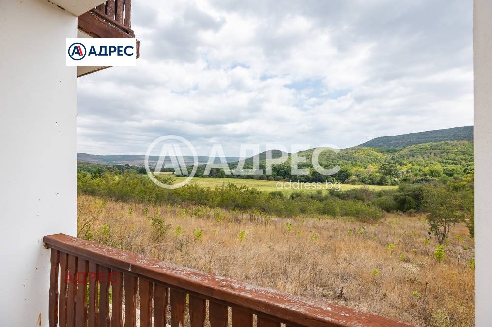 Продава КЪЩА, с. Църква, област Добрич, снимка 4 - Къщи - 54253558