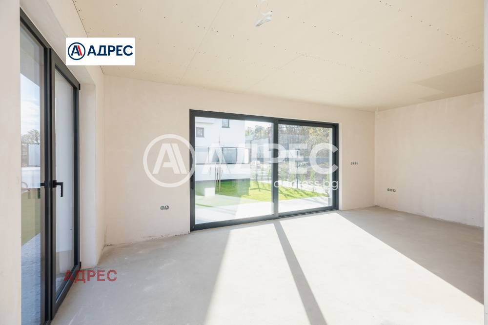 Продава КЪЩА, гр. Варна, м-т Манастирски рид, снимка 10 - Къщи - 55738423