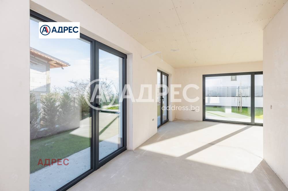 Продава КЪЩА, гр. Варна, м-т Манастирски рид, снимка 12 - Къщи - 55738423
