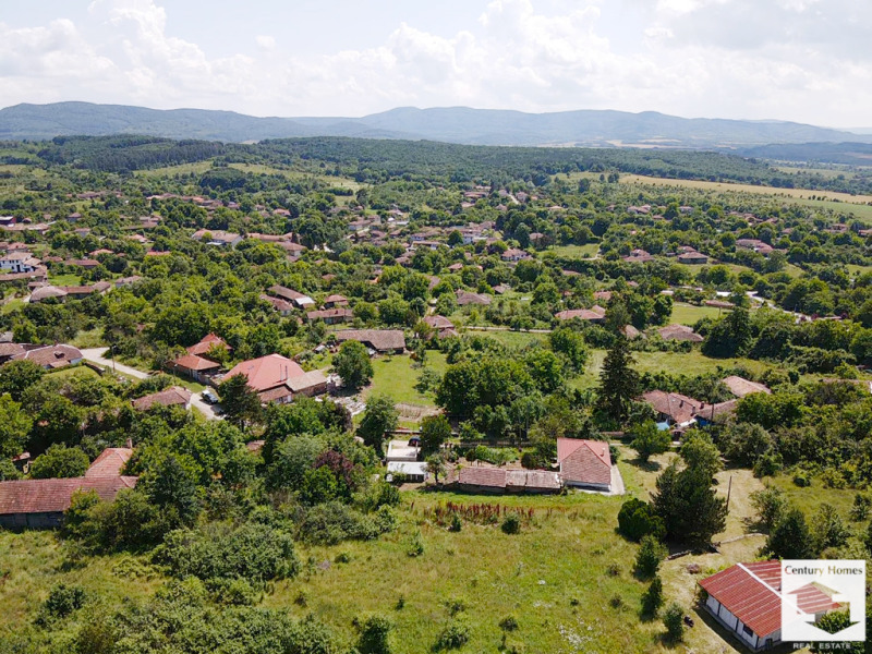 Продава ПАРЦЕЛ в област Велико Търново, с. Велчево - 2071 кв.м / 45 000 € » 88 012.35 лв., СЕНТЧЪРИ ХОУМС