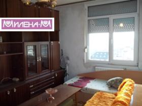 Продава 2-стаен град Велико Търново Колю Фичето - [1] 