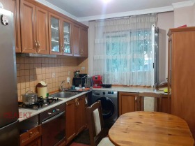 Продажба на къщи в град Пловдив - изображение 18 