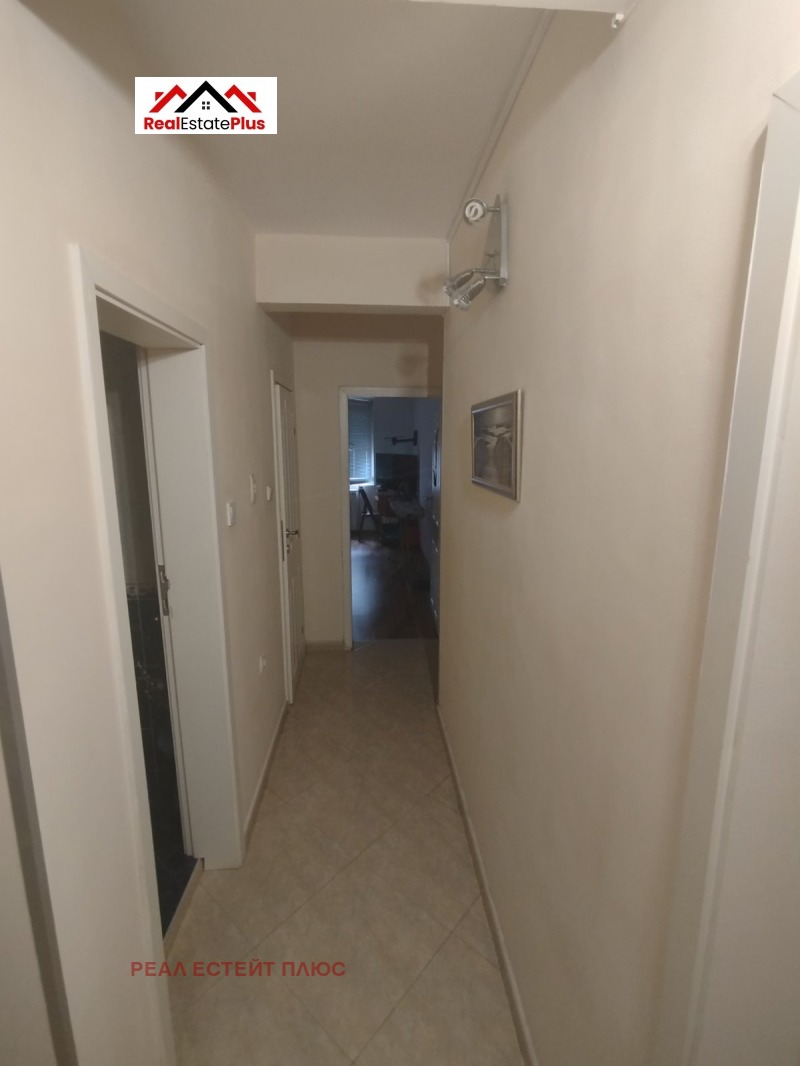 Продава  3-стаен град Плевен , Мара Денчева , 98 кв.м | 76962954 - изображение [6]