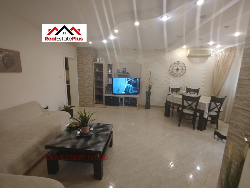Продава  3-стаен град Плевен , Мара Денчева , 98 кв.м | 76962954